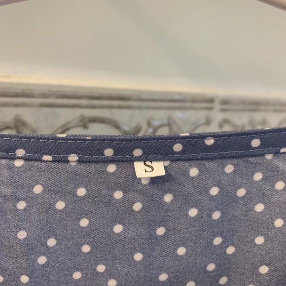 Blue tie shirt - Picture 4 of 4